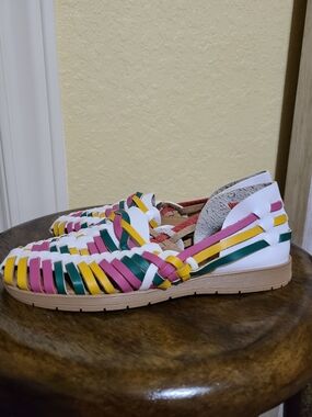 Multicolor Woven Huarache Flats - White, Pink, Yellow, Green Size 5